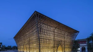 武重义建筑事务所（VTN Architects）作品“富国大世界迎宾馆”。