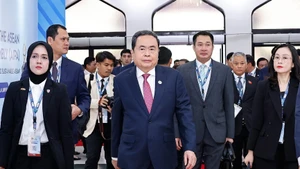 越南国会主席陈青敏开始出席AIPA-46的各项活动【组图】