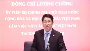 国家主席梁强发表指导性讲话。（图片来源：越通社）