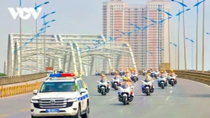 附图：河内交警公布交通分流方案 确保庆祝国庆80周年阅兵、游行等相关活动顺利进行。