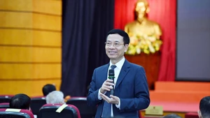 科技部部长阮孟雄。