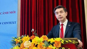 欧盟驻越南大使朱利安·古尔利尔。（图片来源：越通社）