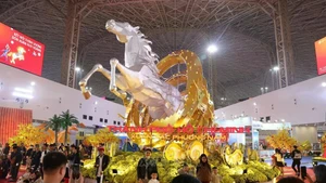 在胡志明市展区的2026丙午年吉祥物形象。