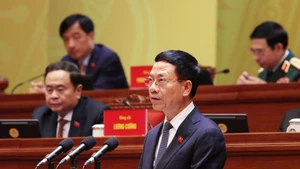 阮孟雄部长在大会上发表讲话。（图片来源：phunuvietnam.vn）