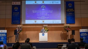 12月8日，以"无国界商业合作"的2025年越日企业日活动在日本首都东京举行。（图片来源：越通社）