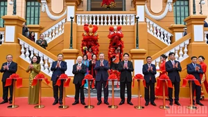 越南国家主席机关驻地落成典礼【组图】