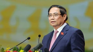 越南政府总理范明正值此越共政府第一次代表大会召开之际发表署名文章