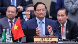 越南政府总理范明正出席第13届东盟—美国峰会。（图片来源：VGP）