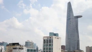 预计于11月5日举行的2025越英商业峰会将重点讨论可再生能源与胡志明市国际金融中心建设两大战略领域。