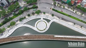 河内市黄球湖改造近一年后面貌焕然一新【组图】