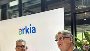 阿基亚航空公司发言人公布计划开通以色列至越南的直飞航班的信息。（图片来源：越通社）