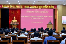 越共中央办公厅公布越共中央政治局、中央书记处关于人事工作的决定【组图】