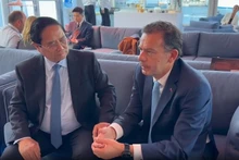 越南政府总理范明正会见葡萄牙总理路易斯·蒙特内格罗。（图片来源：越通社）