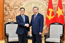 越共中央总书记苏林会见韩国驻越南特命全权大使崔英三【组图】