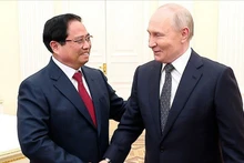 越南政府总理范明正会见俄罗斯联邦总统弗拉基米尔·普京【组图】