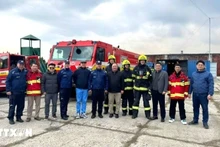 越南公安部消防与救援局副局长黄玉兄大校率团对斯洛伐克首都布拉迪斯拉发进行工作访问。（图片来源：越通社）