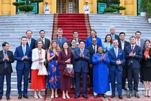 越南国家主席梁强会见联合国常驻越南协调员塔梅西斯【组图】