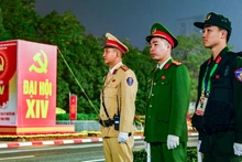 河内市公安确保越共十四大的安全。