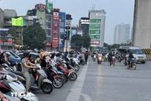 附图。