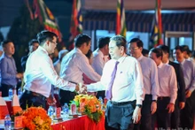 越南国会主席陈青敏出席民族英雄陈兴道逝世725周年纪念仪式。