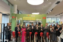 “Monoprix Beaugrenelle越南产品展览会”剪彩仪式。（图片来源：越通社）