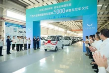 广西汽车集团向东盟出口的第5000辆整车发车仪式。（图片来源：互联网）