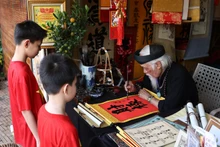 河内市民众喜气洋洋迎新春【组图】