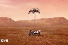 美国国家航空航天局的“毅力号”探测器成功降落火星。（图片来源：新华社/越通社）