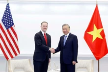 越共中央总书记苏林会见美国贸易代表贾米森·格里尔。（图片来源：越通社）