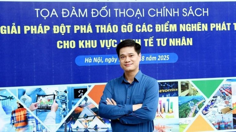 河内国民经济大学科学管理系主任苏忠成教授。 image-3.jpg