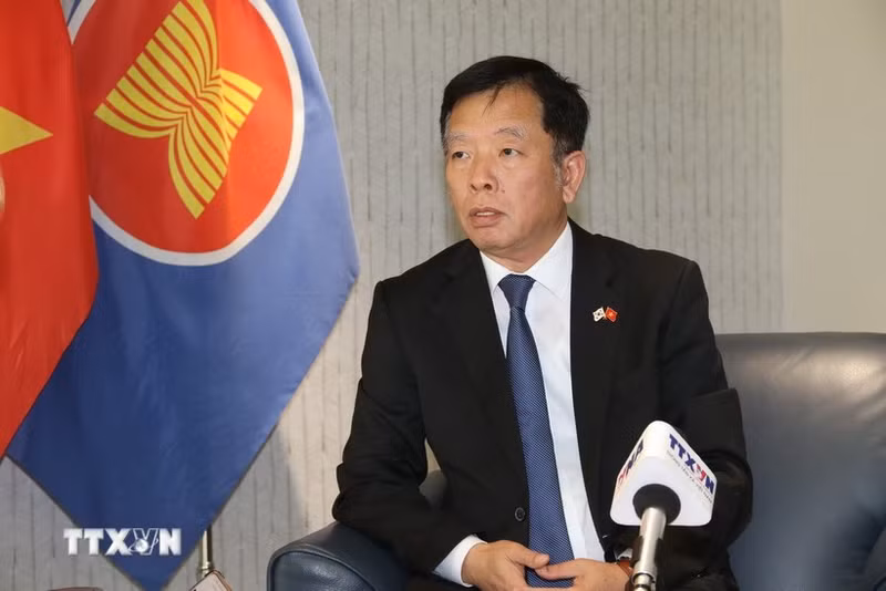 越南驻韩国大使武胡。（图片来源：越通社）