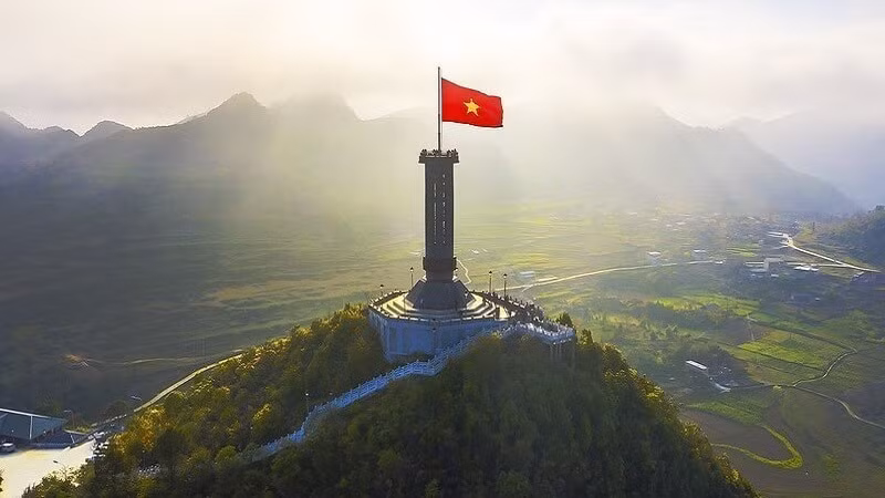 河江省龙鼓旗台。