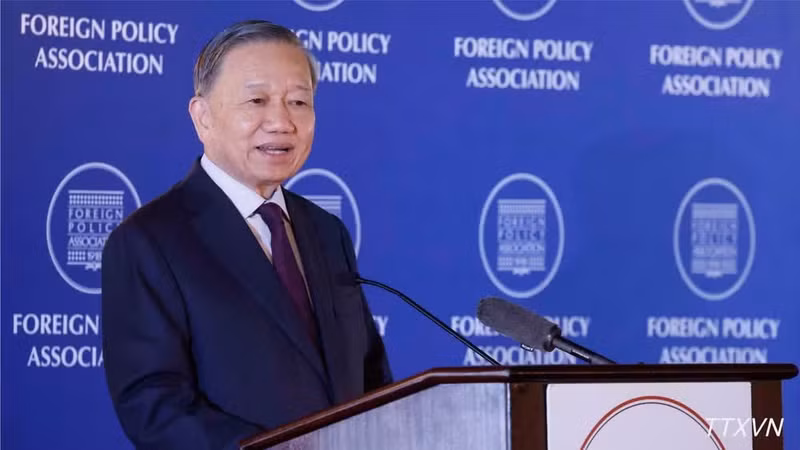越共中央总书记、国家主席苏林在美国外交政策协会发表施政演讲。（图片来源：越通社）