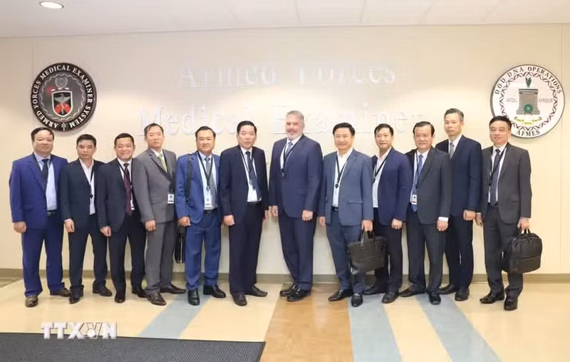 越美在获取烈士遗骸身份鉴定新技术方面深化合作