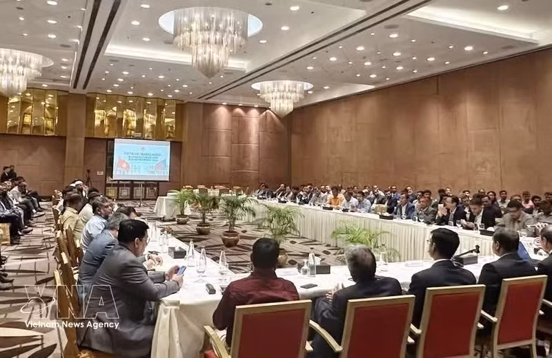 2026年越南—孟加拉国企业贸易论坛及B2B对接活动在首都达卡举行。（图片来源：越通社）