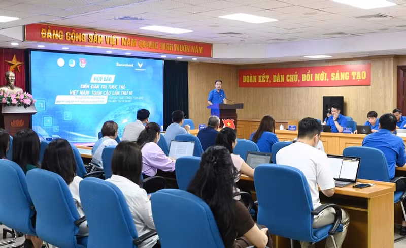新闻发布会场景。（图片来源：越通社）