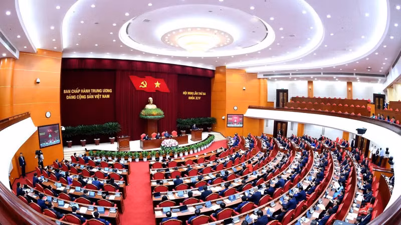 越共第十四届中央委员会第三次全体会议隆重开幕。