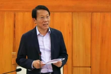 梁三光大将发表讲话。