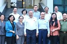 苏林总书记会见河内市选民【组图】