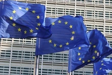 欧盟旗帜。（图片来源：新华社）