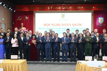 越南政府总理范明正出席司法工作总结和任务部署会议【组图】