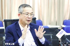 金边皇家大学国际研究与公共政策学院院长聂·昌达里副教授。（图片来源：越通社）