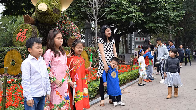 河内市腊月三十日的气氛（组图） ảnh 8