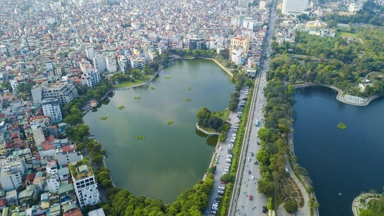 河内市东多郡三母湖。