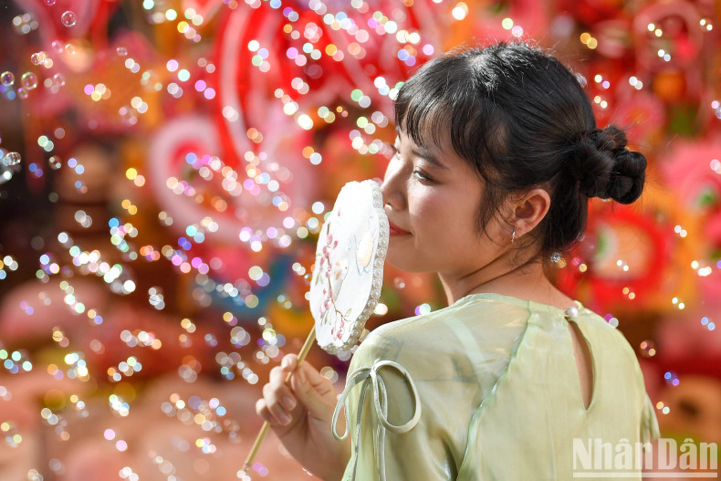 马街上是吸引最多年轻人前来拍照的地方。