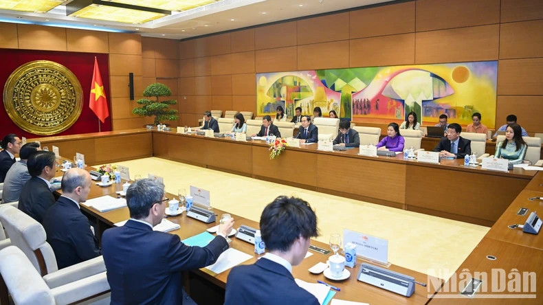 会见场景。 会见场景。