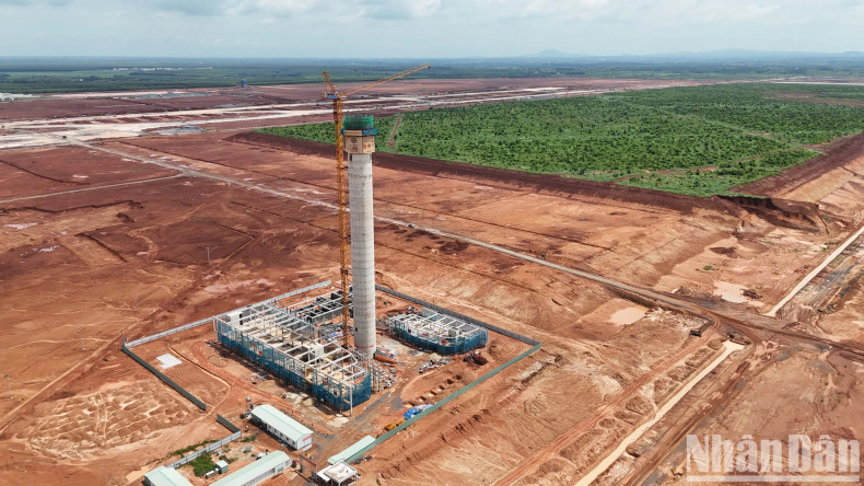 截至目前，承包联合体已基本完成所有楼层（4层）的楼层施工，并开始进行室内装修。