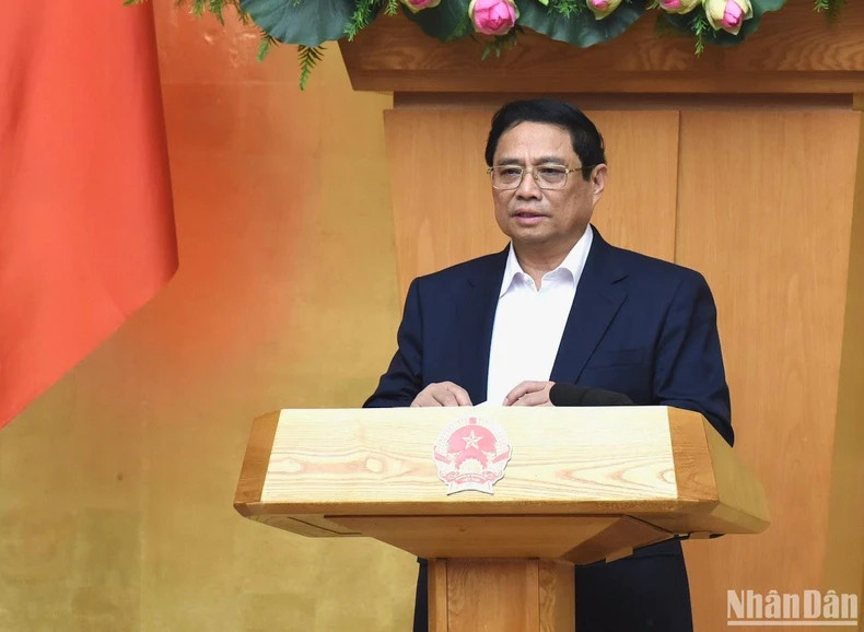 范明正总理发表讲话。 范明正总理发表讲话。