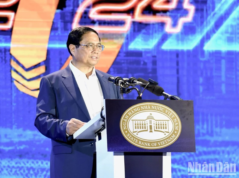 范明正总理高度评价银行部门领导大力指导开展数字化转型工作。