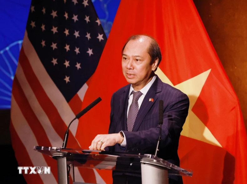 越南驻美国大使阮国勇发表讲话。（图片来源：越通社）